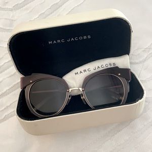 Marc Jacobs two-tone cat-eye sunglasses